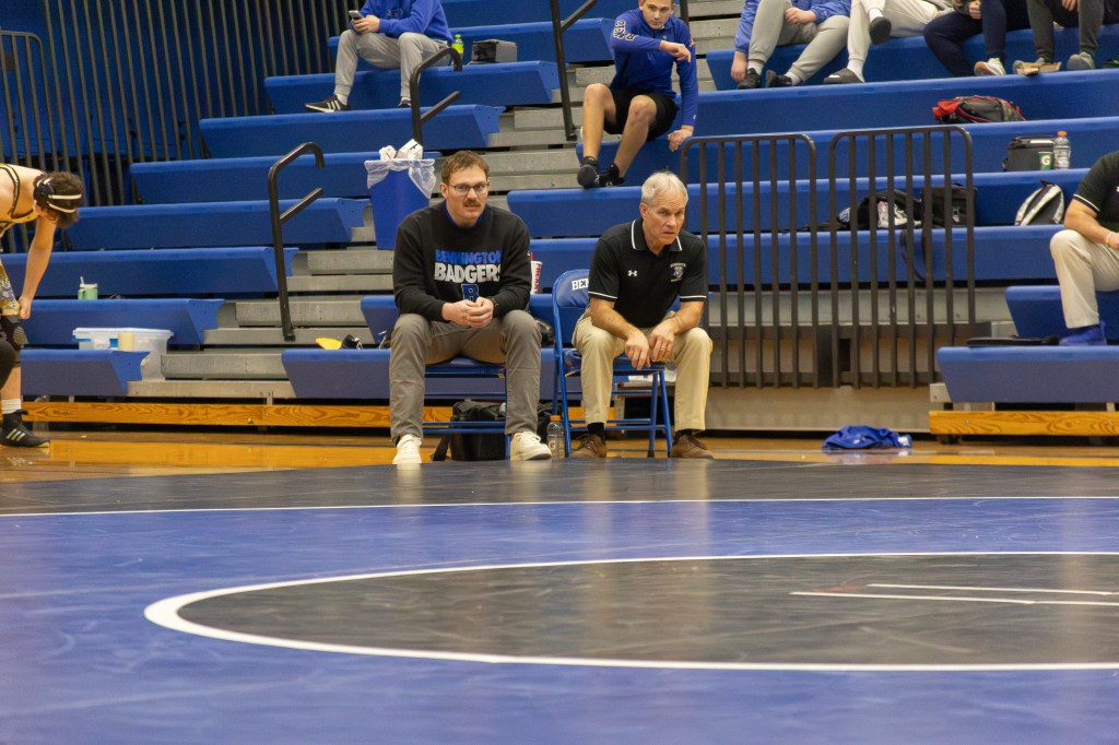 Senior Night Success: Badgers Pin Multiple Wins in 52-23 Triumph and JV Thriller Over Lincoln Southwest