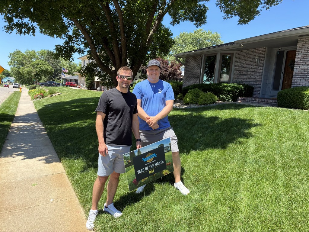 Wakefields Earn Bennington’s First Yard of the Month Honor